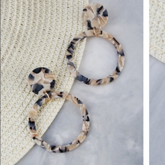 Earring bundle- 3 pairs! NEW - Picture 4 of 8